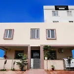 Townhouse Mansarovar Formerly Hotel Palm Tree