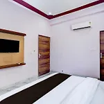 Hotel O Lavish Palace