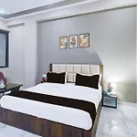 Hotel O Lavish Palace