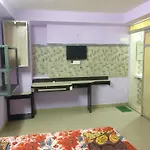 Hotel Maya Residency