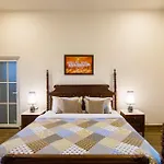 Stayvista At Mustang Meadow - Lawn & Wifi
