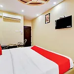Hotel O Deepak Residency