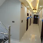 Hotel Hanumat Palace