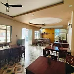 Hotel Natraj Palace