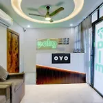 Hotel O Palm Inn
