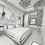 Lalluji Luxe