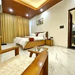 Luxe Stay\'S