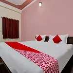 Oyo Hotel Sapphire