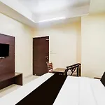 Super Townhouse Sikar Road Jaipur Formerly Hotel Aroma Inn