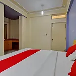 Hotel O Star Board