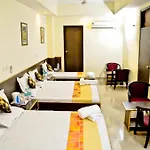Hotel Ananta Inn