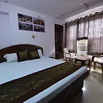 Hotel Mohit Palace