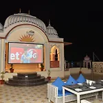 Rnb Select Vijay Palace