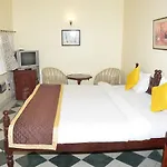 Karnot Mahal