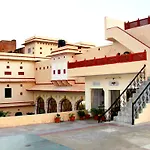 Karnot Mahal