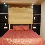 Hotel Jinendra Palace