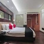 Capital O 26201 Hotel Jagrati Lords Inn