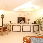 Adb Rooms Hotel Diana Palace