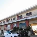 Oyo 24535 Hotel Payas
