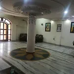 Hotel Madhav Palace