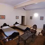 Hotel Shree Niwas