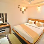 Hotel Stay City