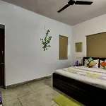 Oyo 17340 Home Royal Studios Jawahar Nagar