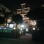Rajdhani Hotel