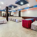 Oyo 6893 Hotel Airport View