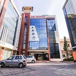 Oyo 6893 Hotel Airport View