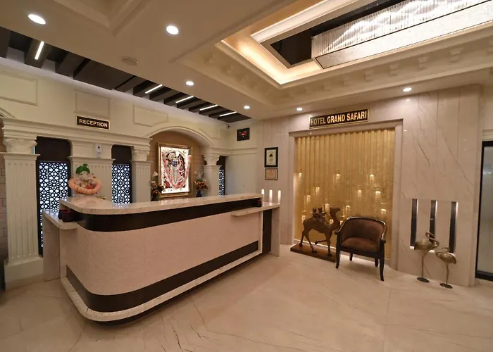 Hotel Grand Safari