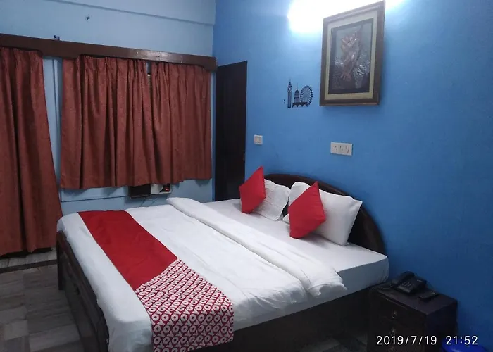 Aapnni Hotel