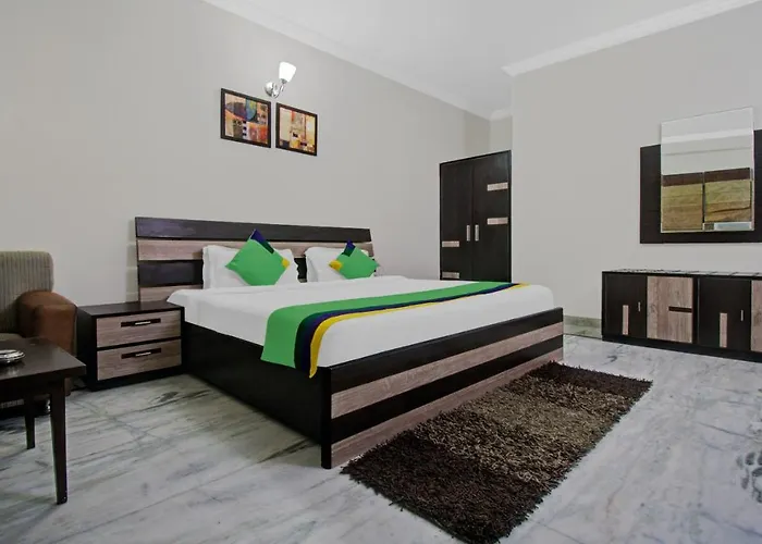 Treebo Maharaja Residency