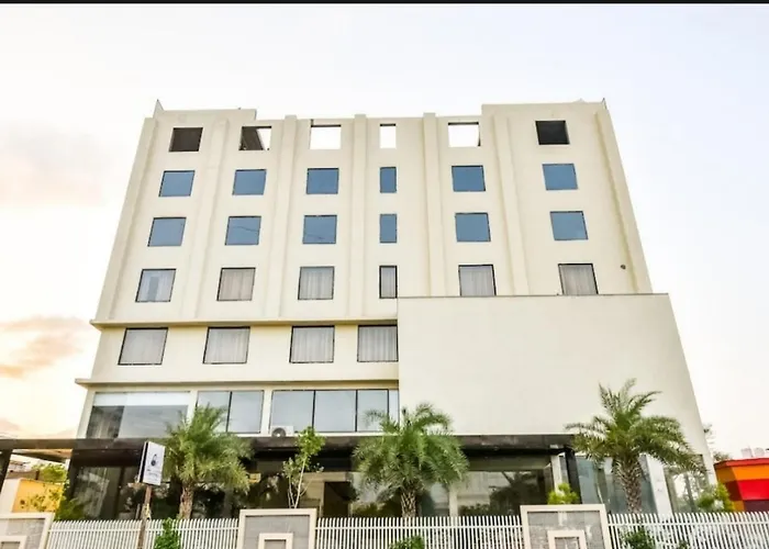 Hotel Royal Akshayam