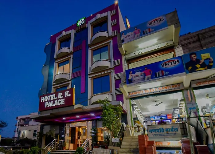 Hotel R K Palace