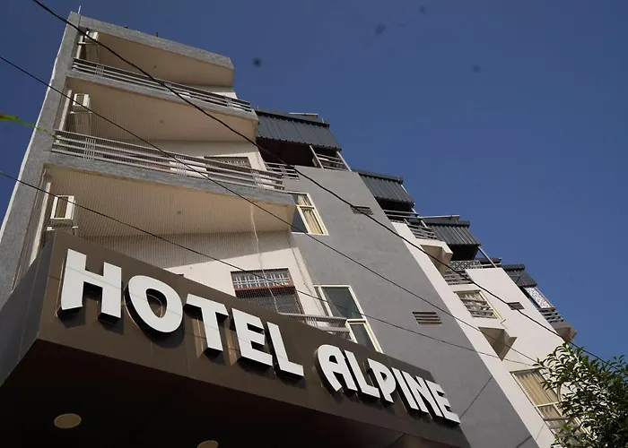 Hotel Alpine