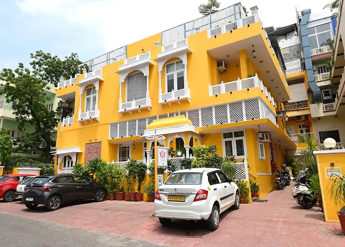 Chitra Katha - A Story Per Stay