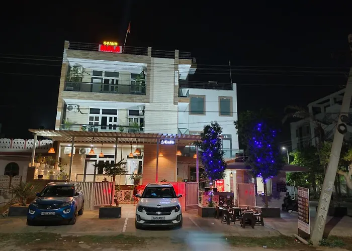 Hotel Grand Mala