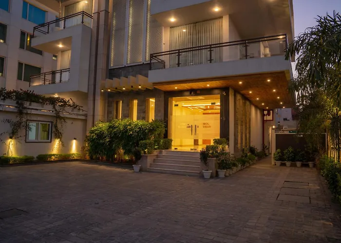 Hotel Anmol Bandhan