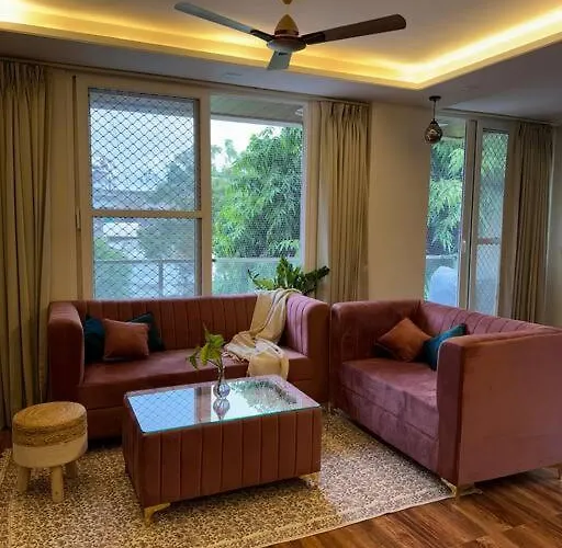 Karvah A Modern Studio In Central Jaipur