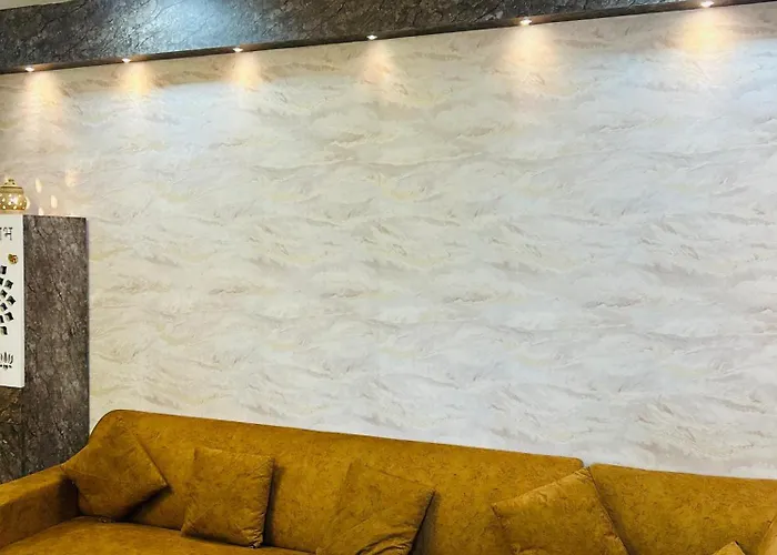 Lux 3Bhk Fully Furnished Stay With All Amenities