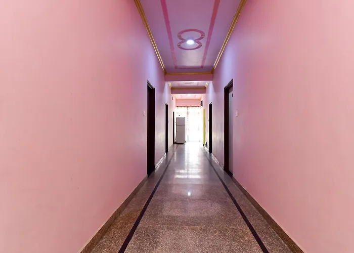Hotel O Amar Palace