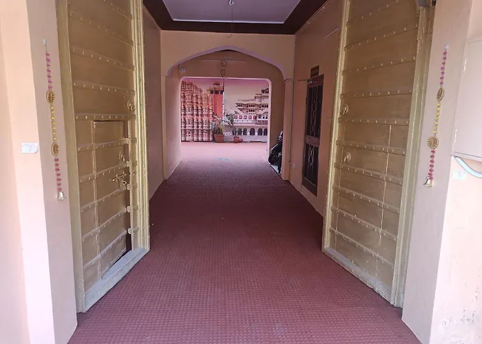 Bhiwani Guest House