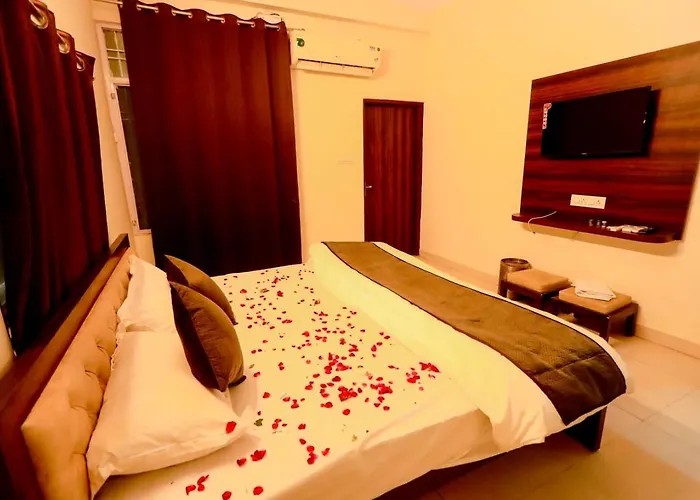 Moon Land Hotel
