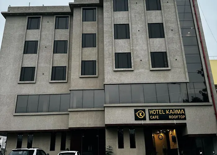 Hotel Karma