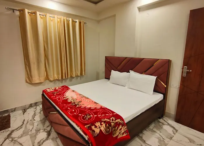 A Spacious 2Bhk Apartment With 2 Rooms