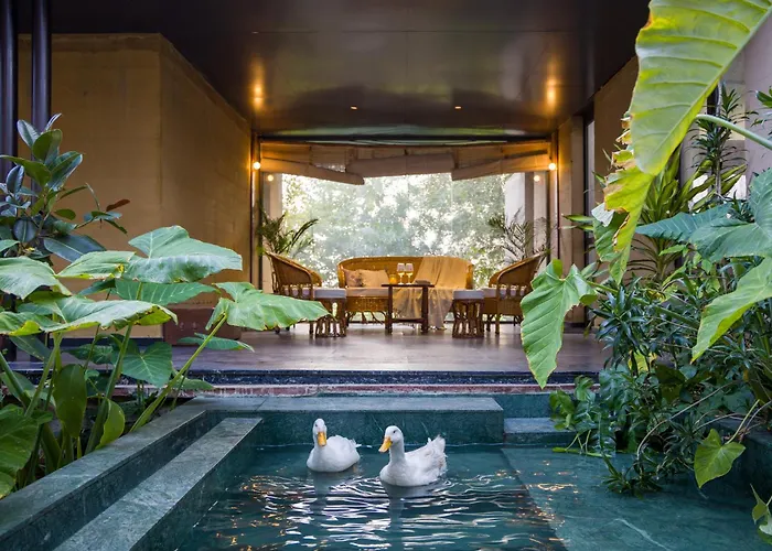 Elivaas Hari Bagh 4 Bhk Villa With Gaming Zone & Art Nook