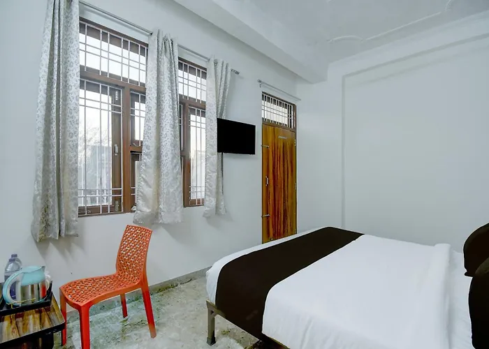 Hotel O Shree Shyaam