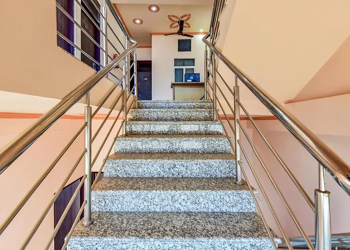Hotel O Pushp Niwas