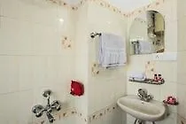 Oyo Rooms Mansarovar Metro Station